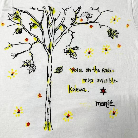 NWOT Marie Digby Fairy Quote Graphic {Royal Apparel} T-Shirt Cream Women’s Sz L - Picture 5 of 8